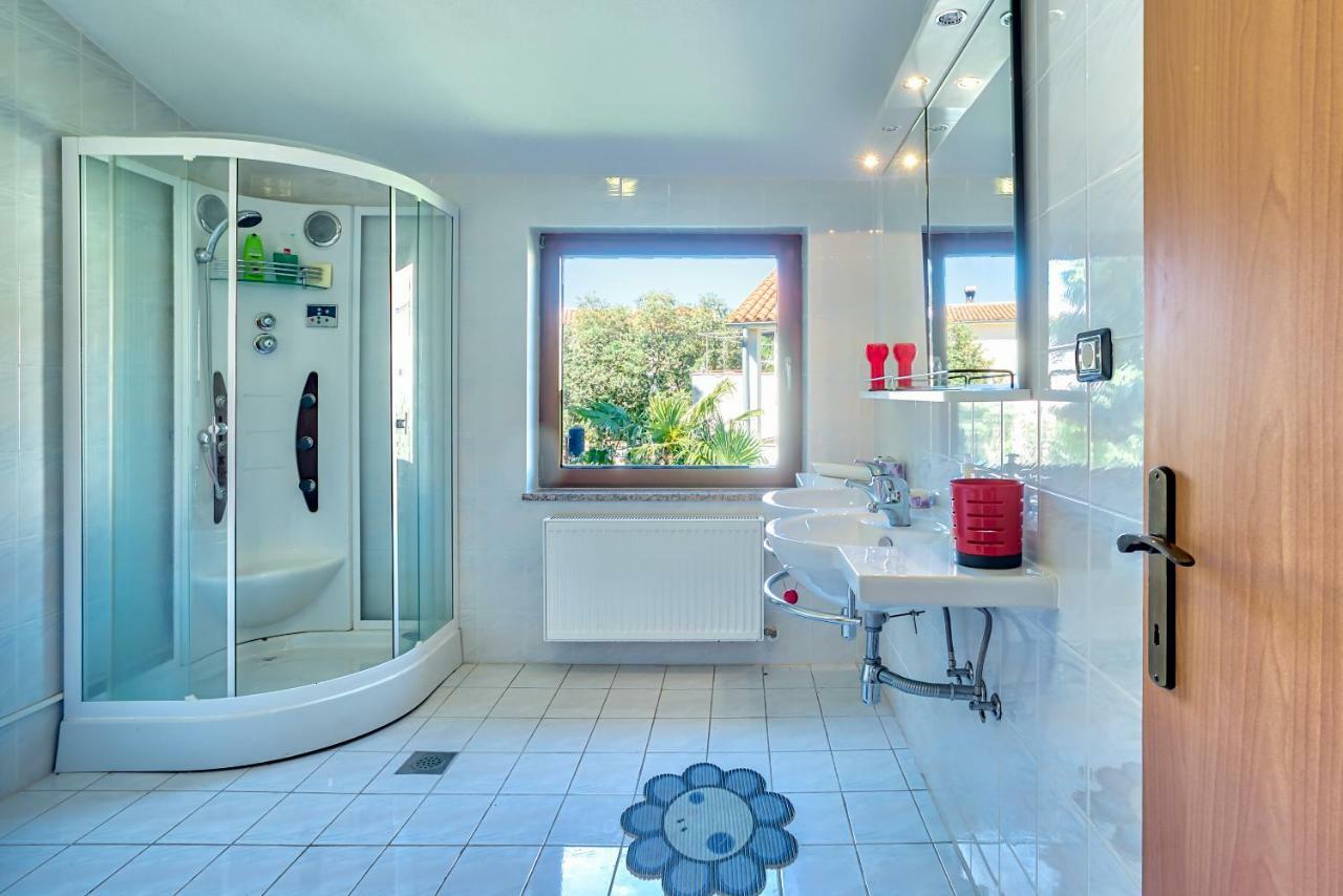 Villa Valentina Premantura Extérieur photo